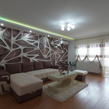 Exclusive Apartment Paracin Bagian luar foto