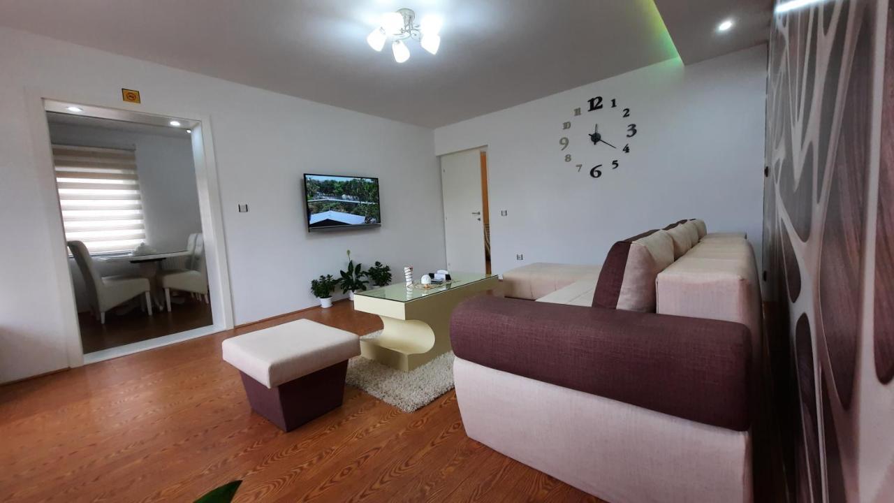 Exclusive Apartment Paracin Bagian luar foto