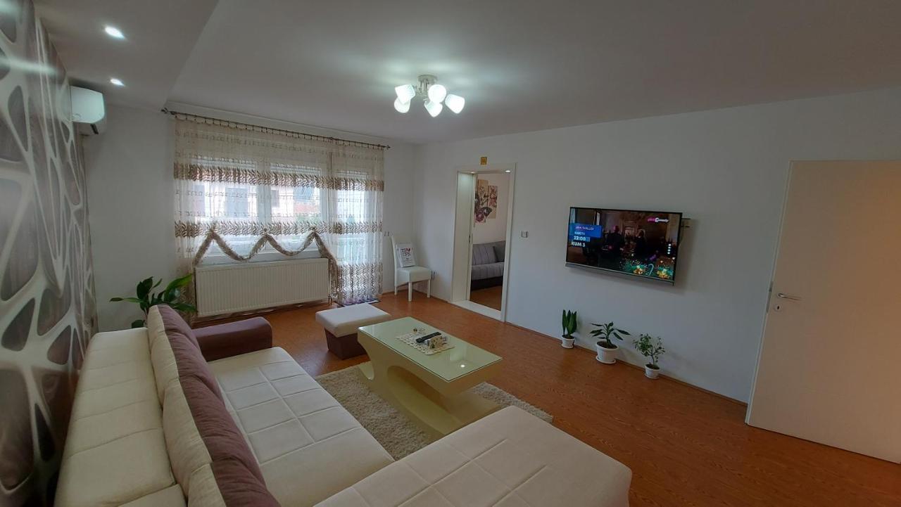 Exclusive Apartment Paracin Bagian luar foto